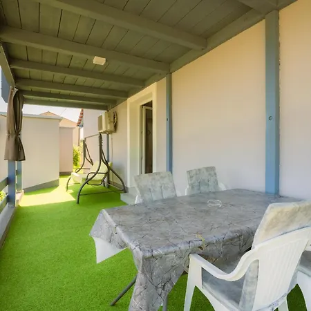Marlera Apartments With Sea View Liznjan Exterior photo